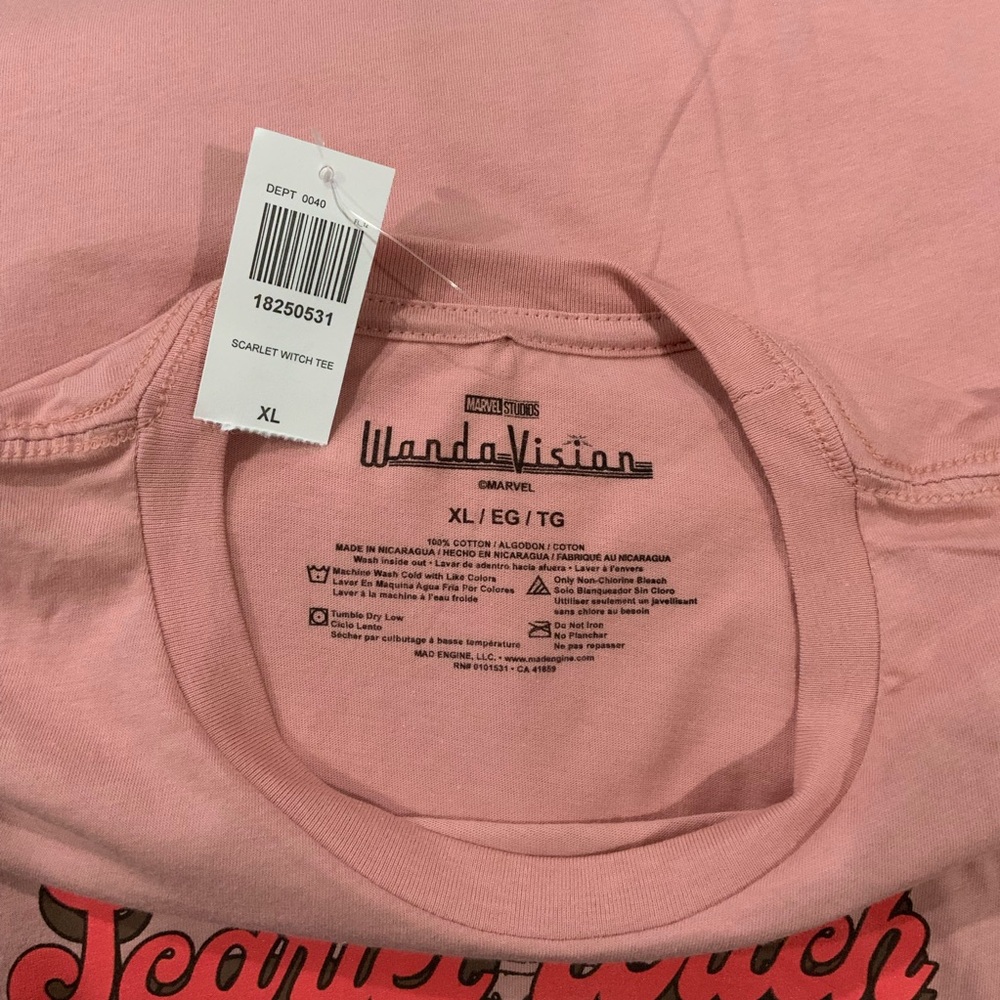 Marvel WandaVision Scarlet Witch Retro Women's T-Shirt - Picture 3 of 3